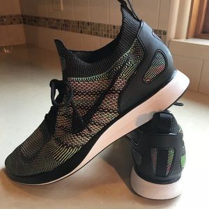 Nike Mariah Flyknit